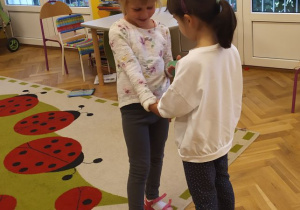 dziewczynki