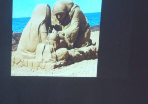 Zdęcie rzeźby z piasku.